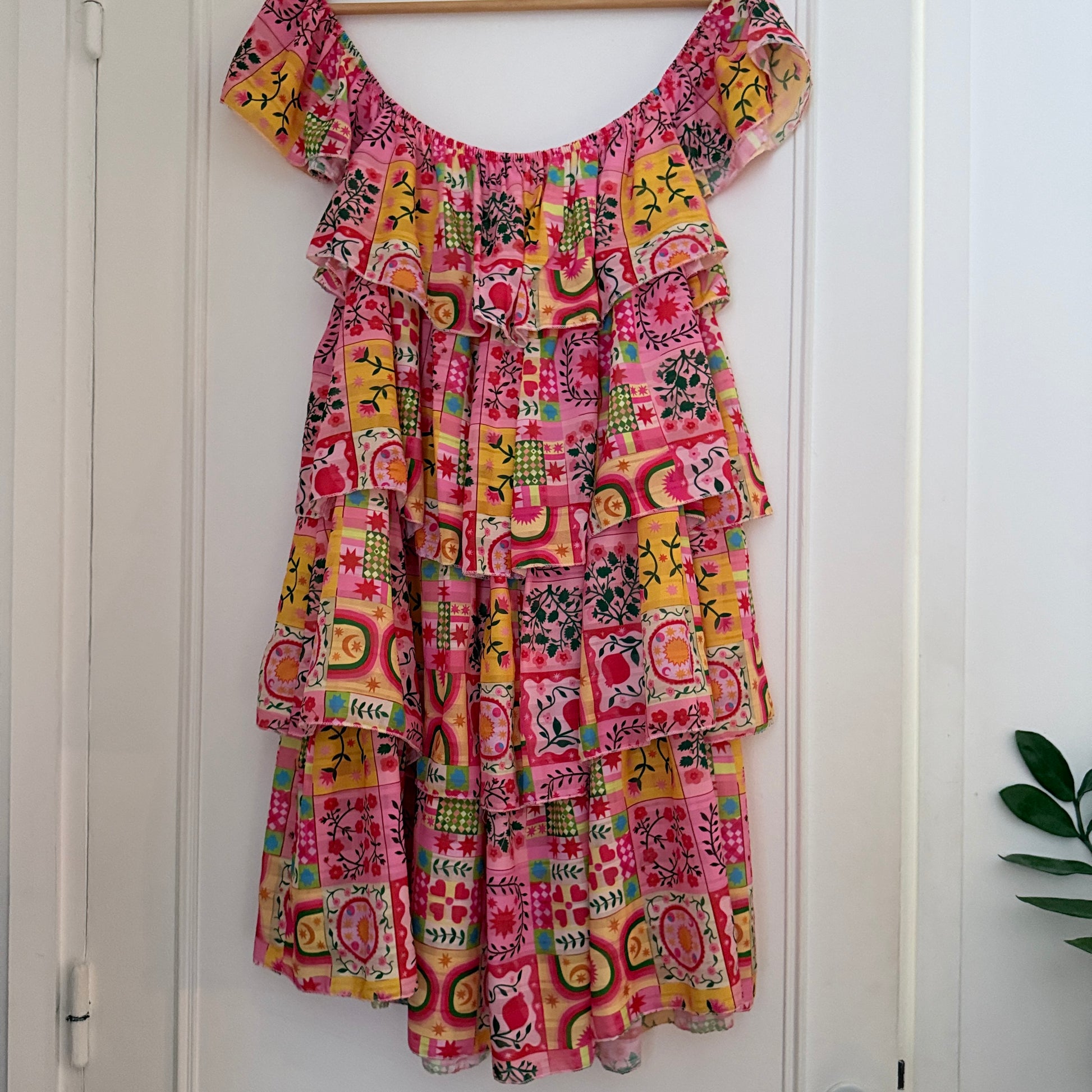 Robe rose et jaune - April vintage LOUNAE