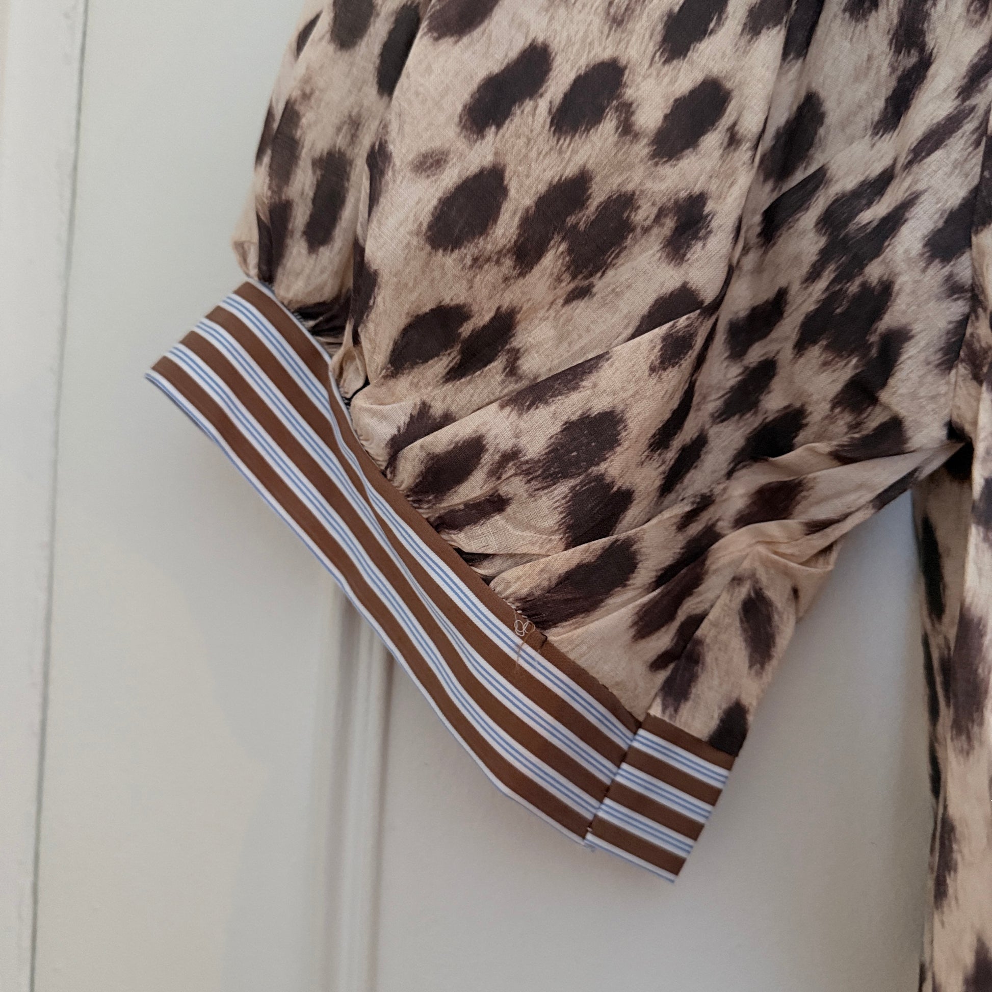 Chemise beige marron leopard manches ballon taille unique LOUNAE