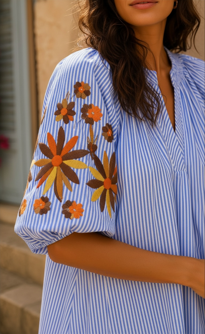 Robe mi-longue rayée bleue brodée LOUNAE