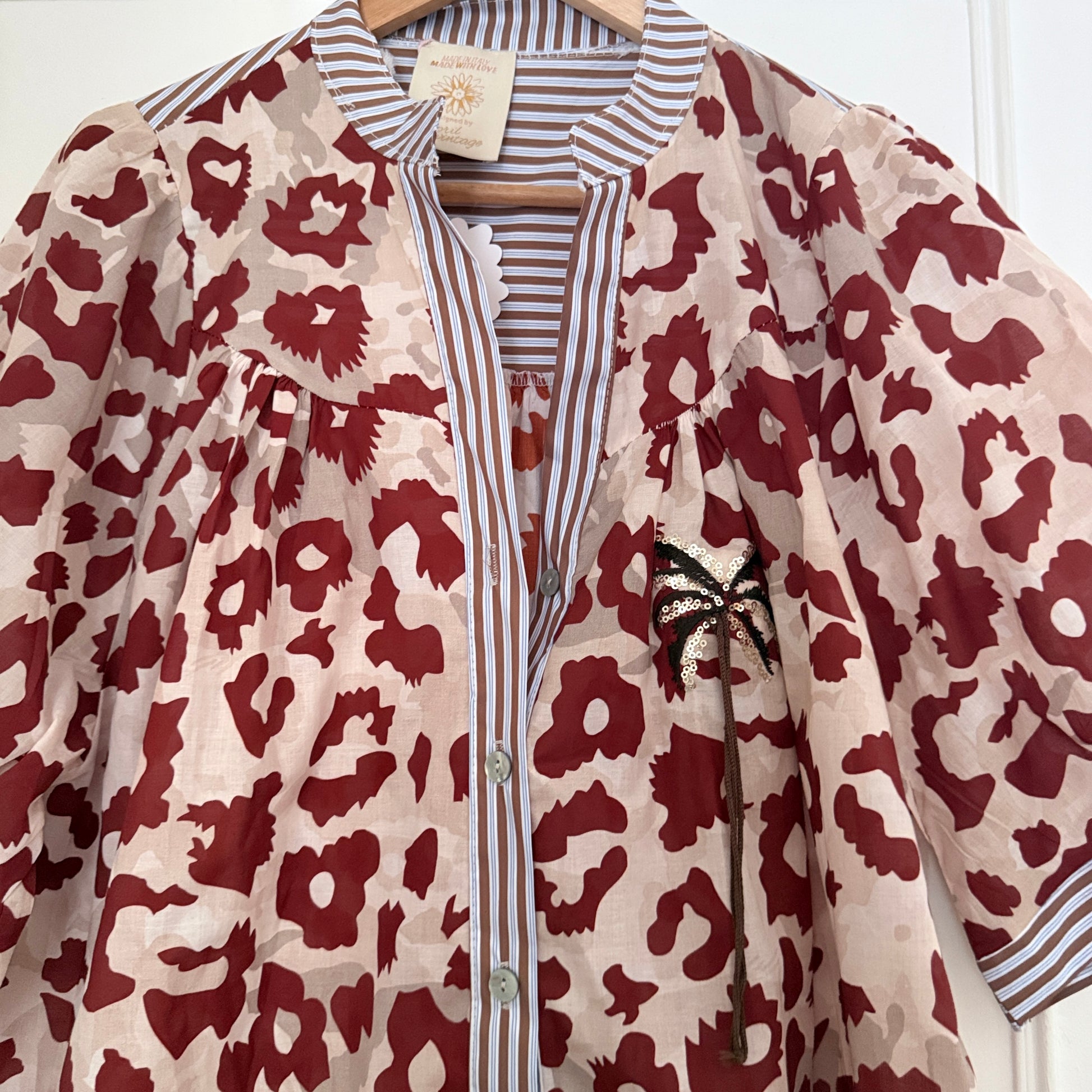 Blouse manches ballon beige et bordeaux en coton LOUNAE