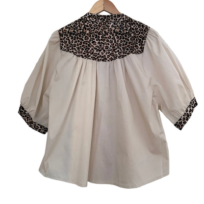 Blouse écrue en coton à détails léopard – Manches ballon – Taille unique LOUNAE