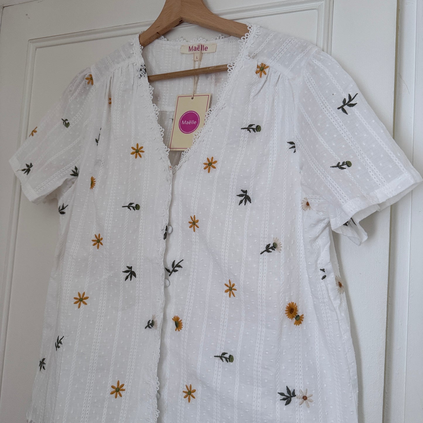 Blouse blanche broderie fleurs - Maëlle