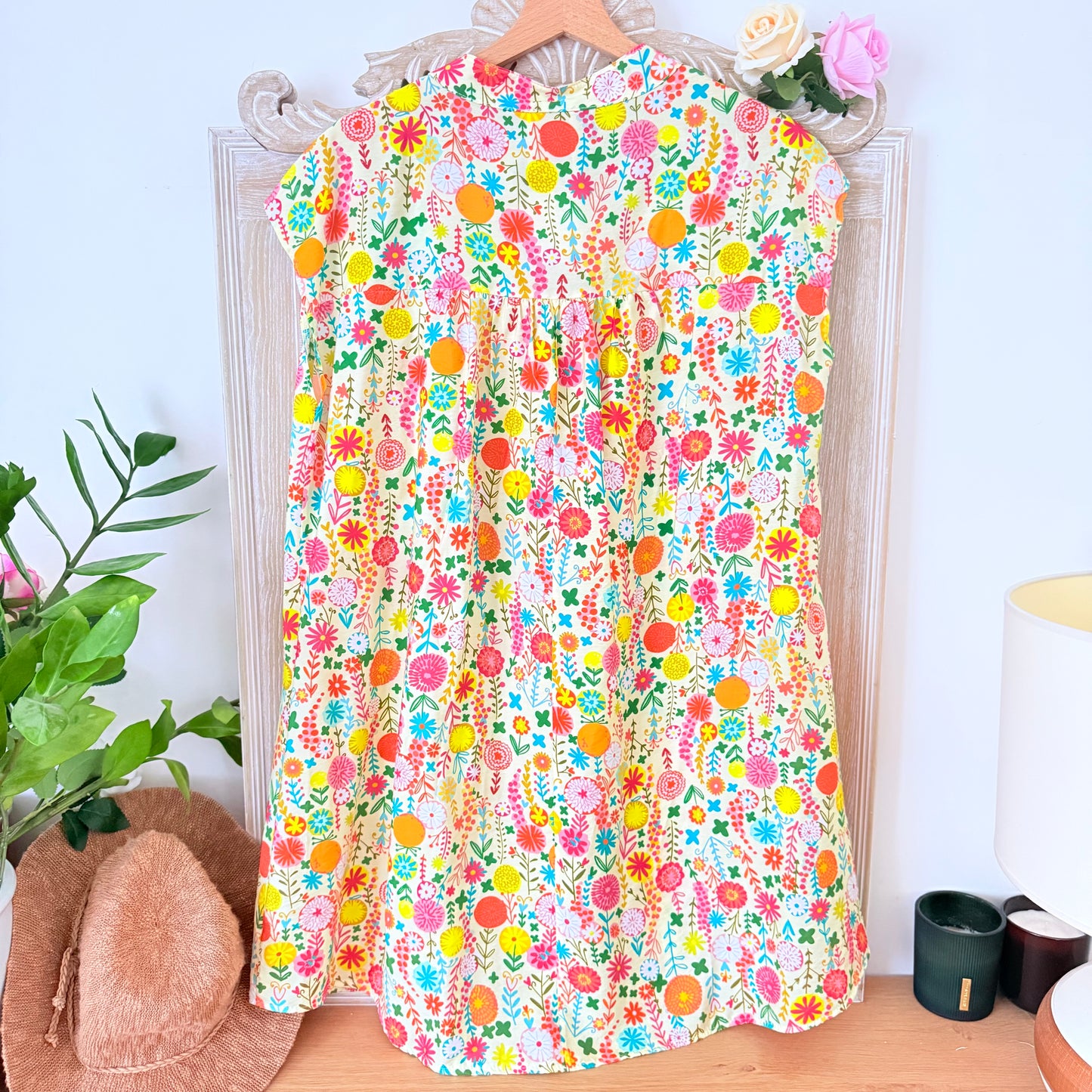 Halblanges Blumenkleid - April vintage