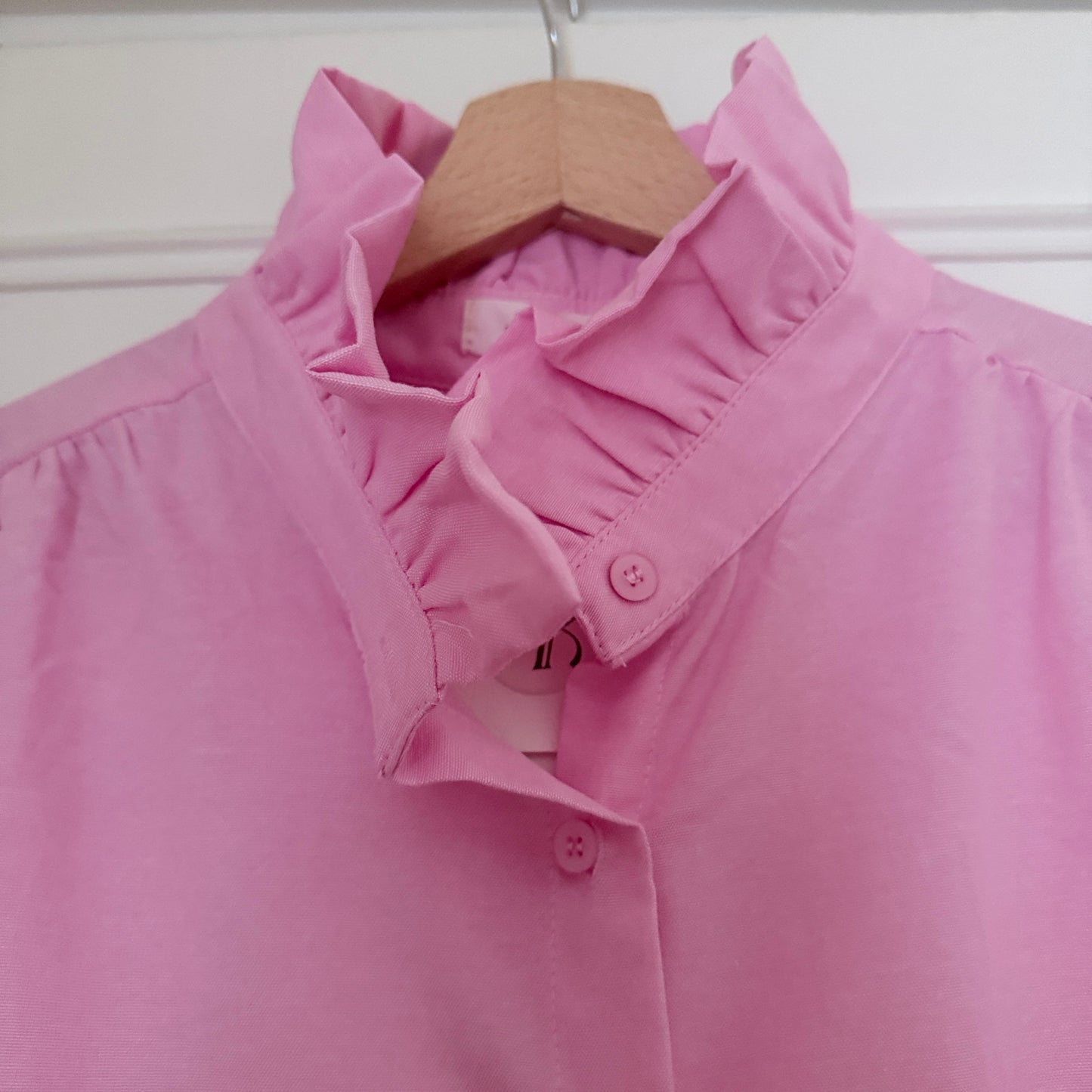 Chemise rose manches longues col à volants en coton LOUNAE