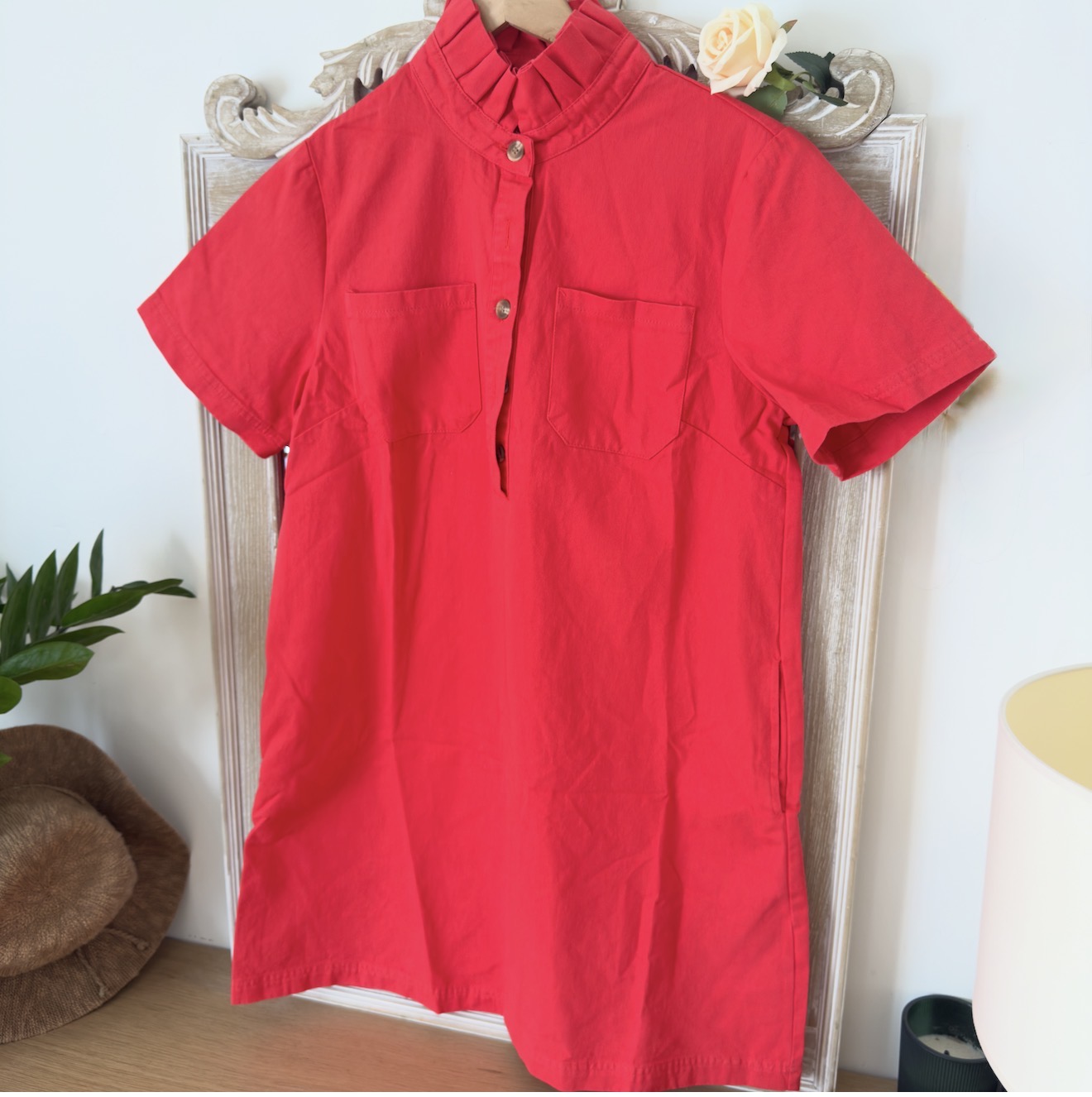 Robe rouge col volanté - Maëlle