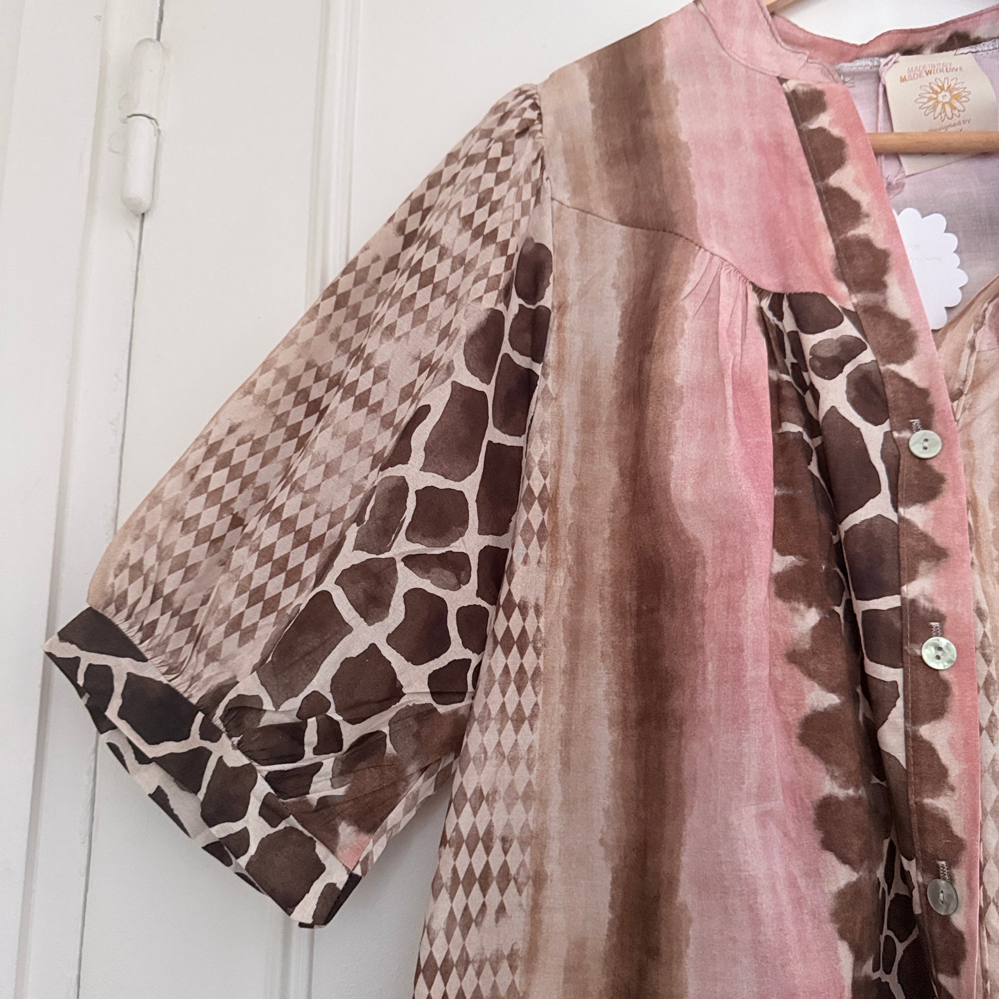 Blouse rose et marron motifs animal en coton LOUNAE