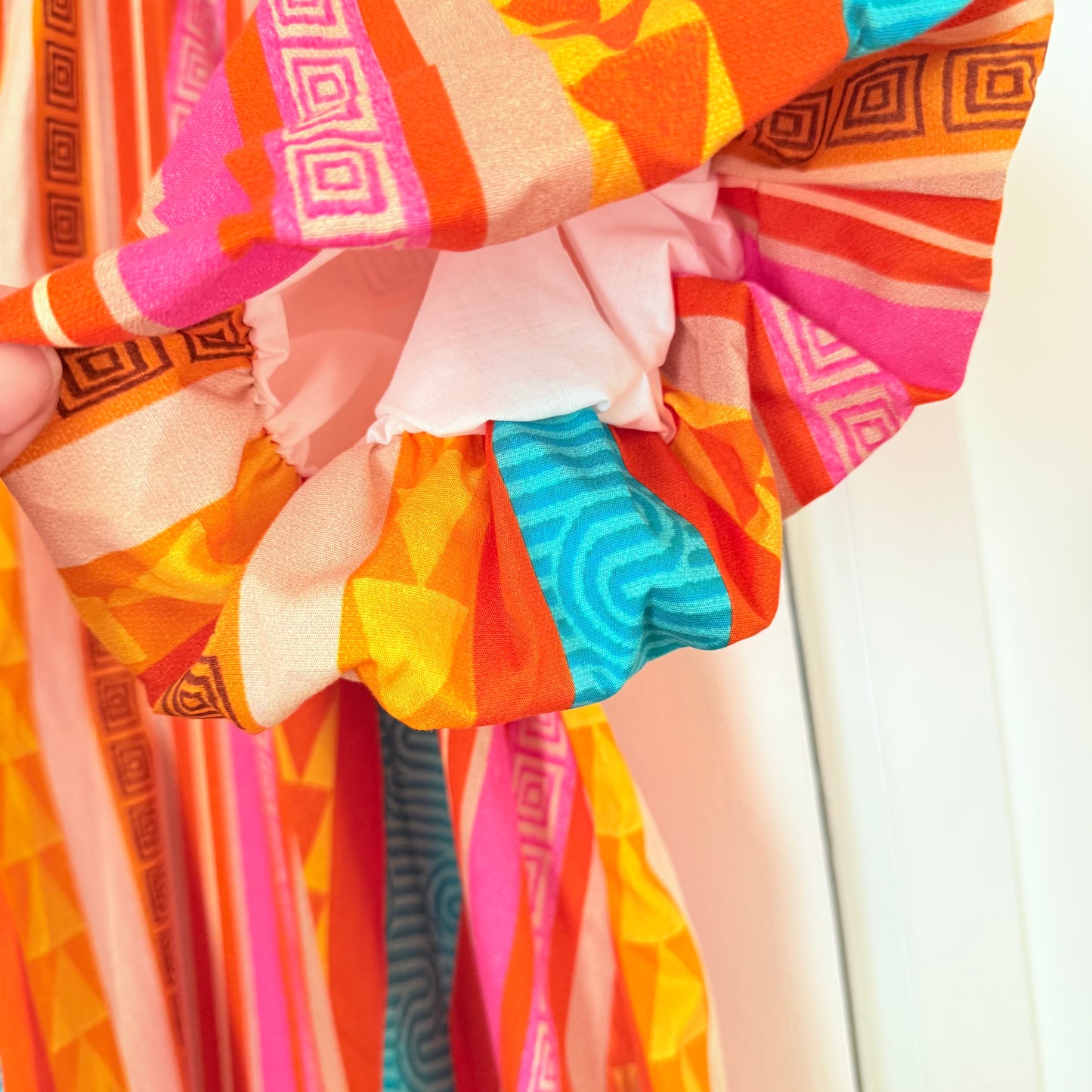 Robe colorée manches ballon