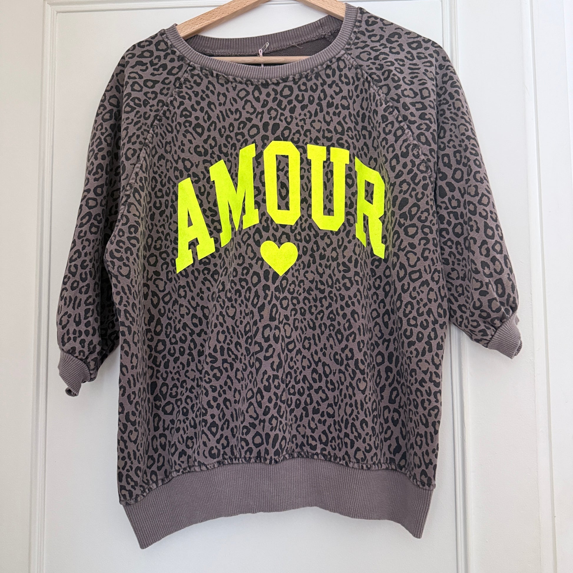 Sweat taupe léopard logo amour en coton taille unique LOUNAE