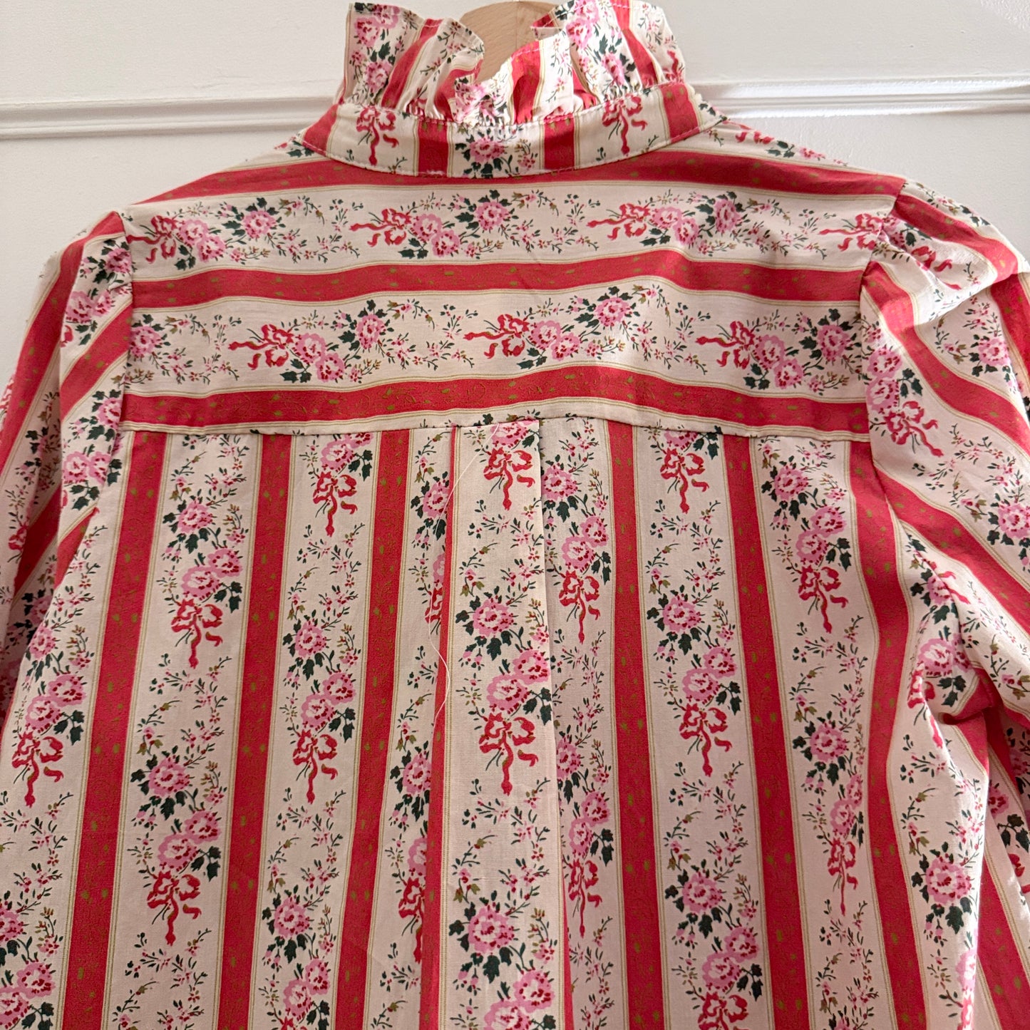 Chemise fleurie corail en coton – Charlior