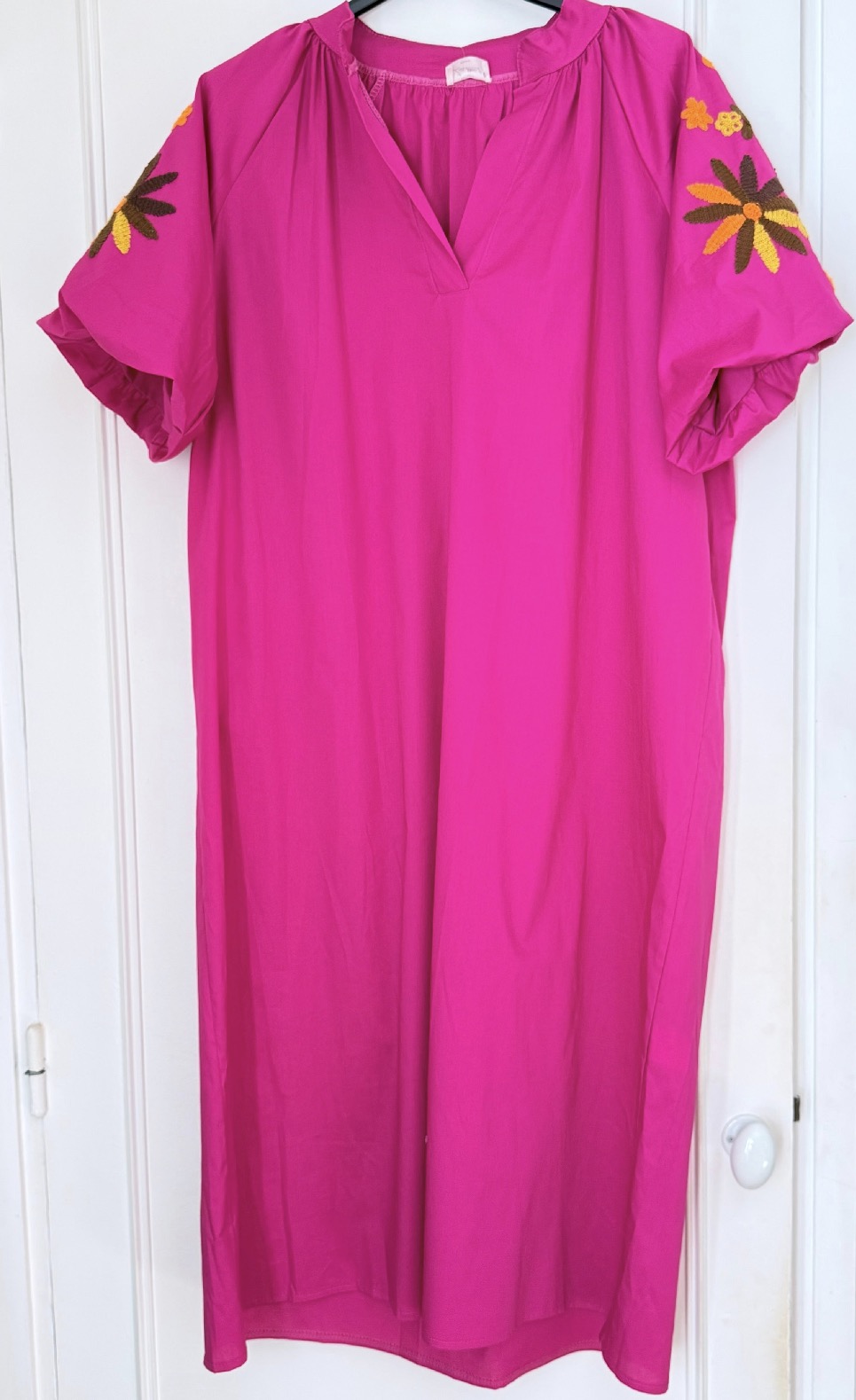 Robe longue bohème fuchsia brodée LOUNAE
