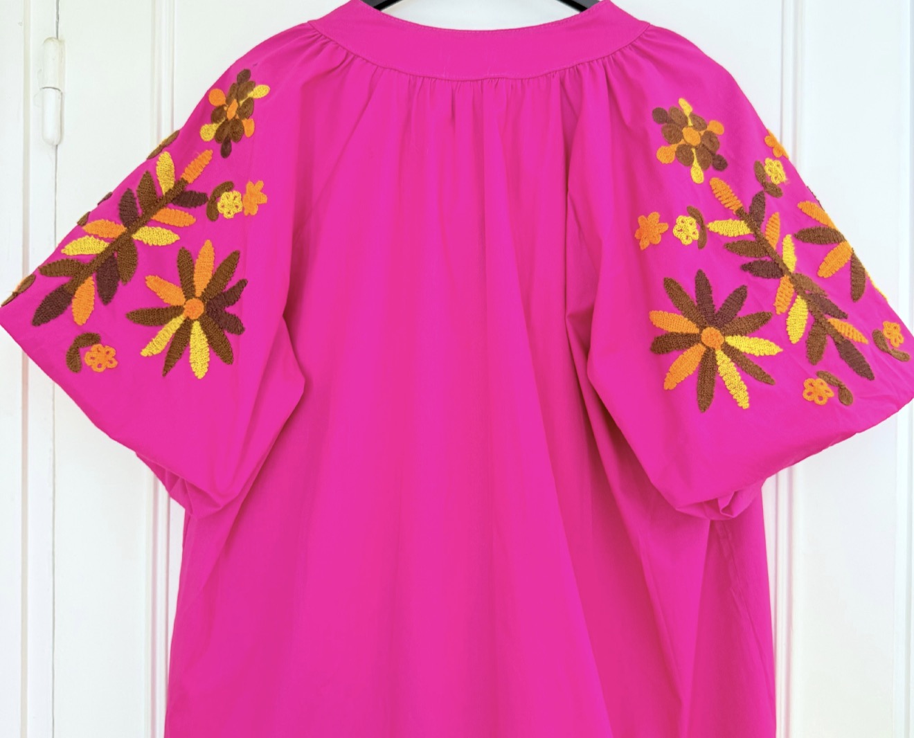 Robe longue bohème fuchsia brodée LOUNAE